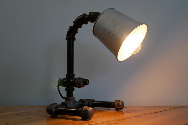 Bucket Desk Lamp picture