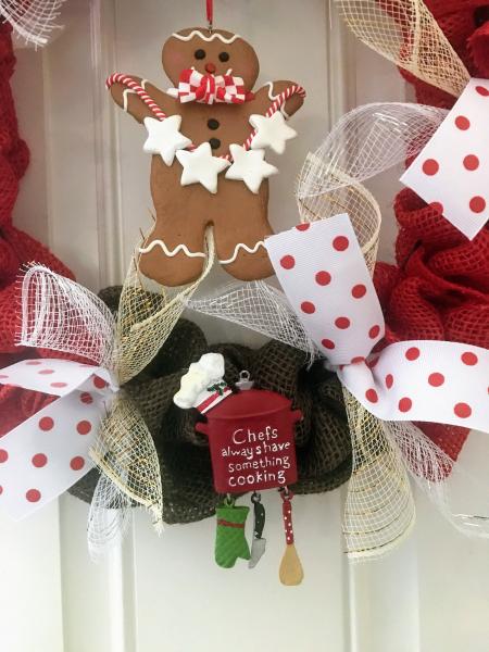 Chef Gingerbread Wreath picture