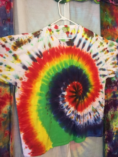 Tie Dye - Rainbow Confetti Tie Dyed T Shirt - Mens 3 XL (56-58) 100% Cotton Fruit of the Loom. #310