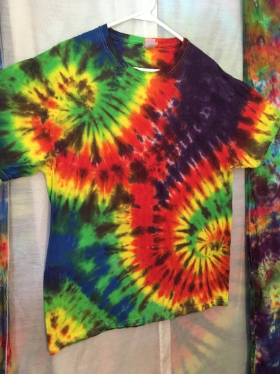 Tie Dye Double Spiral Rainbow Shirt - WOW!! - Men's L (42-44) 100% Cotton Fruit of the Loom Short Sleeve  #302