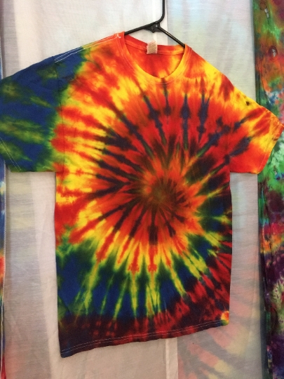 Tie Dye Red Hot Rainbow Spiral Short Sleeve T Shirt - Mens M (38-40) Fruit of the Loom #305 picture