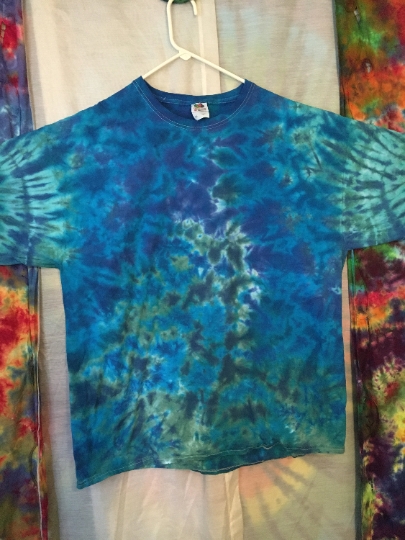 Tie Dye - Tie Dyed T Shirt - Mens 2 XL (50-52) 100% Cotton Fruit of the Loom - Short Sleeve. #356 picture
