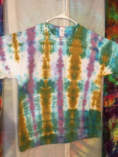 Tie Dye - Tie Dyed T Shirt - Mens XL (46-48) Fruit of the Loom 100% Cotton Short Sleeve Shirt - Comfort Colors Tshirt. #355