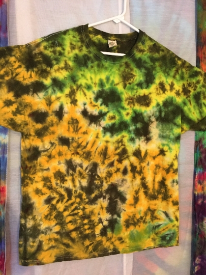 Tie Dye - Tie Dyed T Shirt - Mens XL (46-48) Fruit of the Loom 100% Cotton Short Sleeve Shirt - Comfort Colors Tshirt. #347 picture