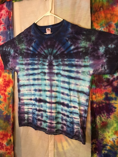 Tie Dye - Tie Dyed T Shirt - Art Deco Tie Dye - Mens 2 XL (50-52) 100% Cotton Fruit of the Loom - Short Sleeve