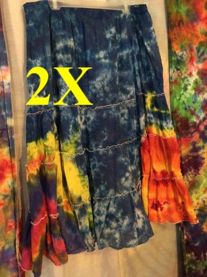 Tie Dye - Tie Dyed Womens Skirt - D&Co Womens Broomstick Skirt - Womens 2 x Skirt - Plus Size - Recycled Clothing