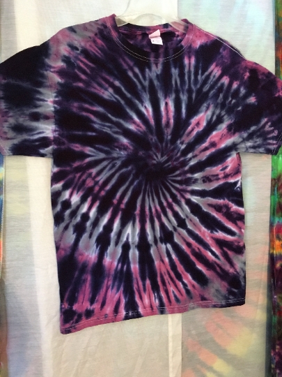 Tie Dye - Tie Dyed T Shirt - Mens M (38-40) - Fruit of the Loom - 100% Cotton - Short Sleeve Shirt #357 picture