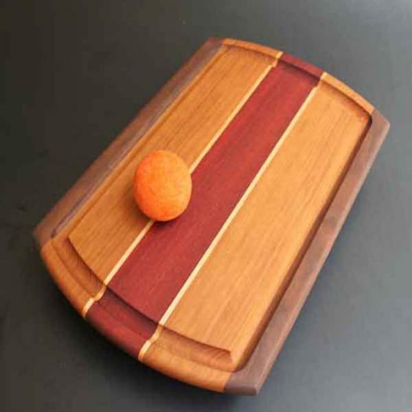 Parrot grooved board
