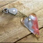 Pulley Rustic Prim Heart Necklace