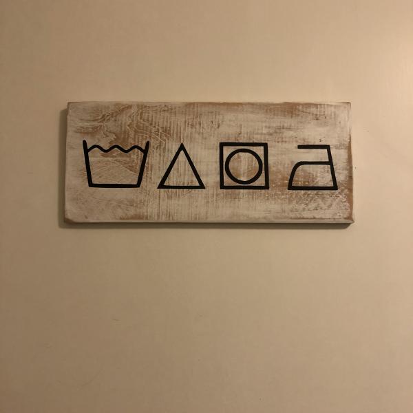 Small Laundry Sign