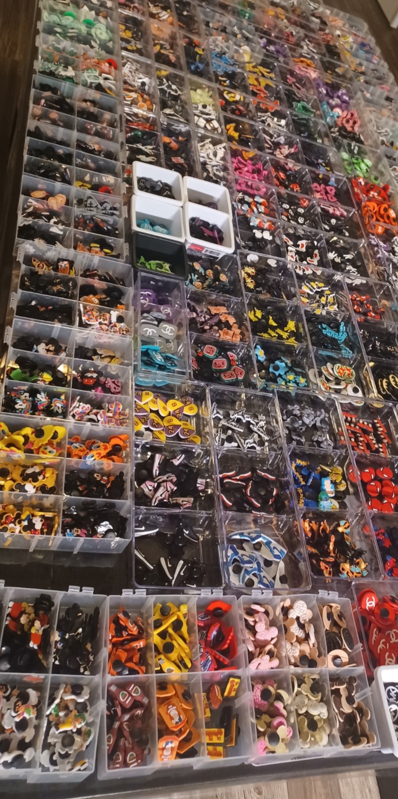 Globe Roses Eventeny