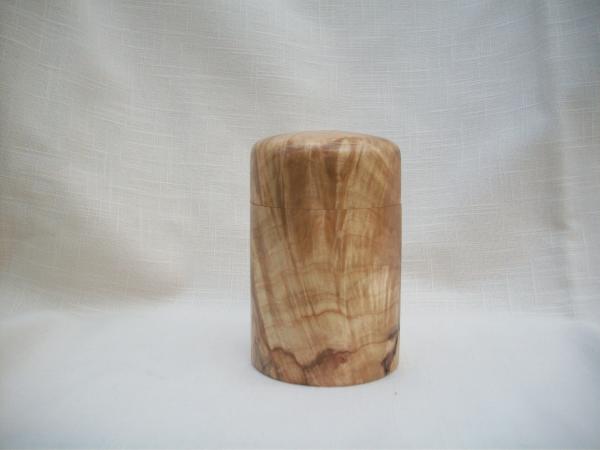 oval lidded box - figured maple picture