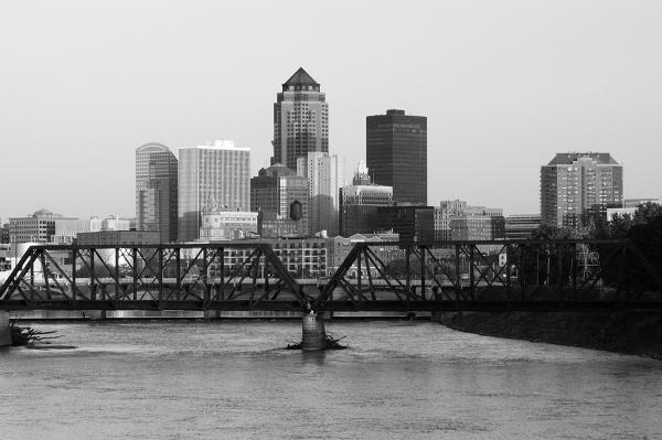 'Des Moines' black and white matted print picture