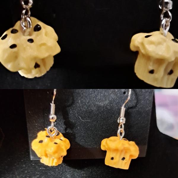 Chocolate Chip Muffin. Pastry Chef Jewelry. Only one available. Earrings, Necklace or Keyring picture