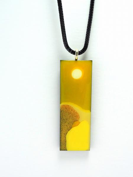 Monochromatic Magic Rectangle Pendants red sun - see variations picture