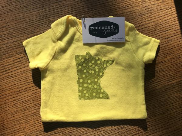 Minnesota Onesie - 9 month size picture