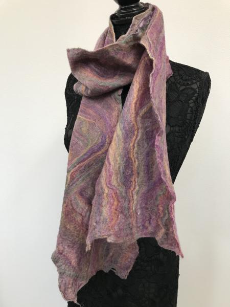 Cobweb Scarf, Rose Quartz; Fine Merino Wool picture