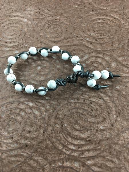 White Howlite Bracelet picture