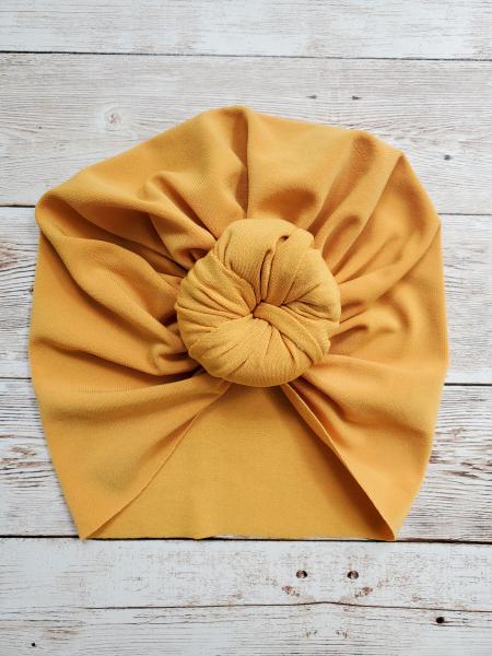 Knotted turban