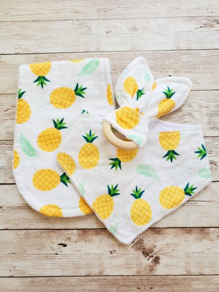 Baby gift set picture
