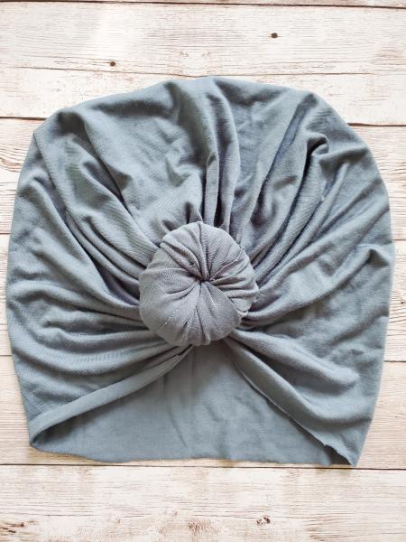 Knotted turban