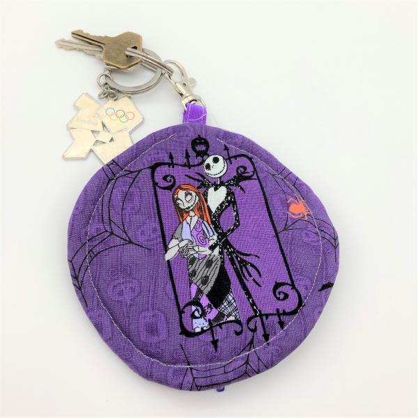 Spooky Halloween Horror Round  Keychain pouches picture
