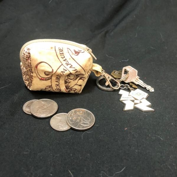 Harry Potter Boxy Key Chain  Pouches picture