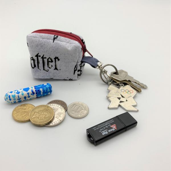 Harry Potter Boxy Key Chain  Pouches picture