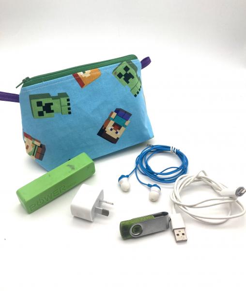 Computer Arcade and Tabletop Games Zipper Pouches Small picture
