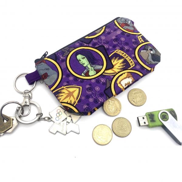 Marvel Universe Boxy keychain pouches picture