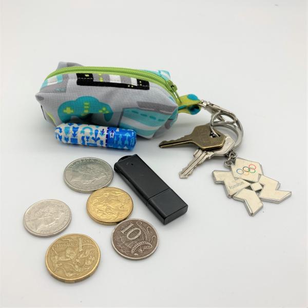 Computer and Arcade Game boxy keychain pouches picture