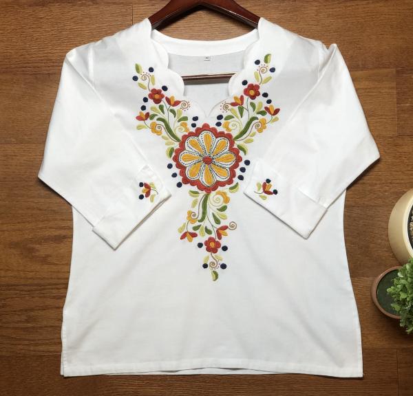 Ivory Floral Embroidered Blouse