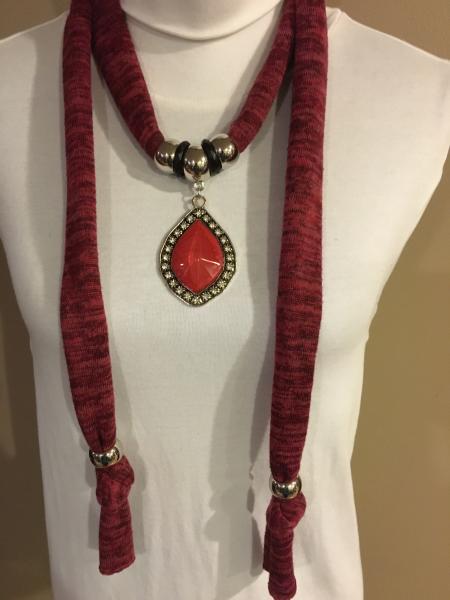 Burgundy-red tone Scarf