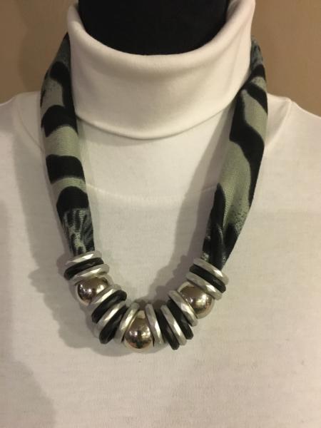 Beaded Stretch Necklace