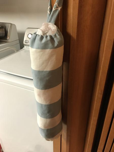 Striped Plastic bag holder
