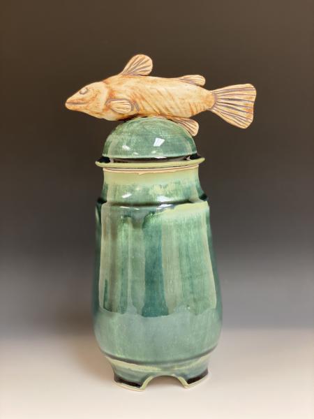 Urn / Lidded Container