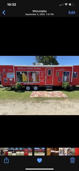 Mellonea’s Mobile Boutique