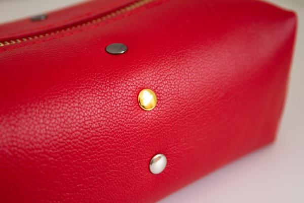 Handmade leather bag/pouch ("rouge") picture