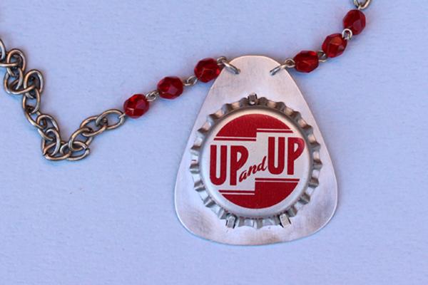 N407 Up & Up Pop Bottle Top