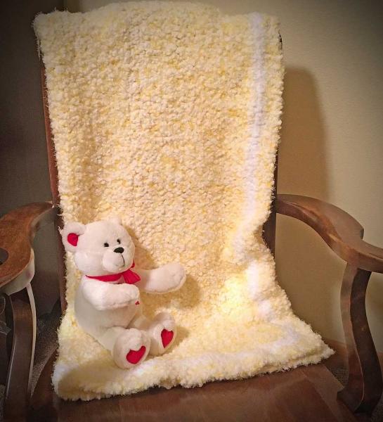 Super Soft Handmade Baby Blanket (Daisy)#598 picture