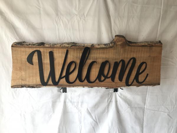 Welcome Large on Live Wood