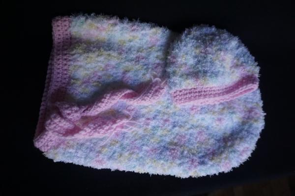 Newborn Bunting and Hat Set picture