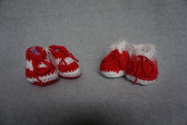 Christmas Baby Booties