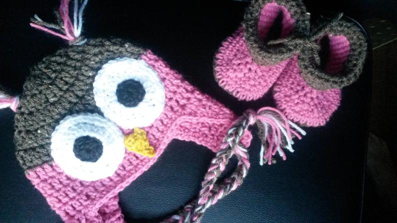 Booties That Match Owl Hats 3 to 6 Month Size picture