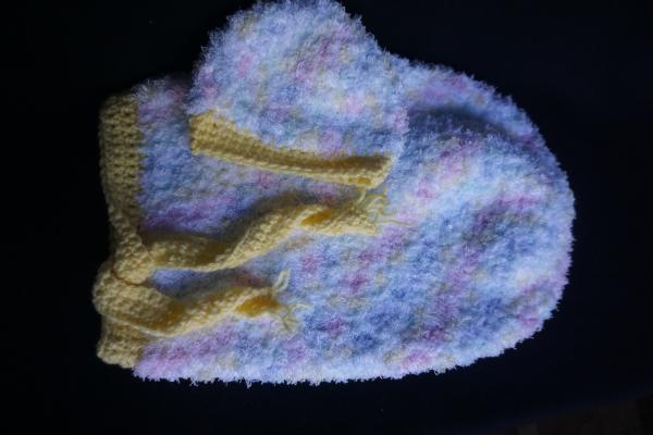 Newborn Bunting and Hat Set picture