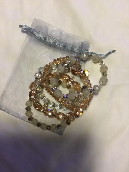 Erimish Peachy Bracelet Set, 5pcs