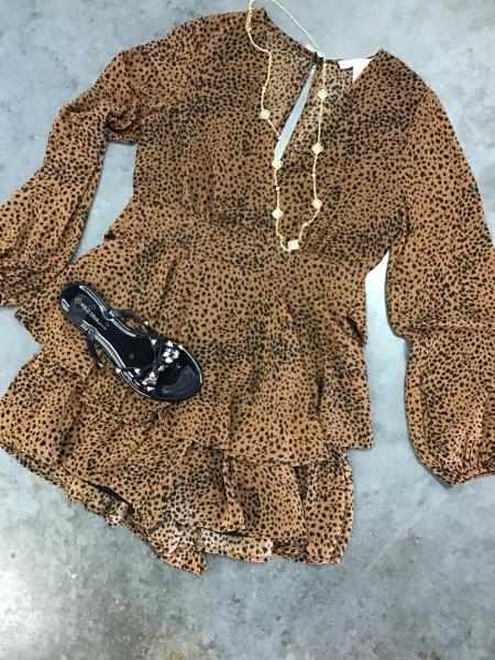 Leopard Flowy Romper, Medium picture