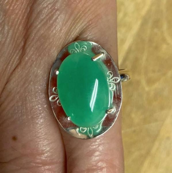 Green Stone and Argentium Sterling Silver Ring