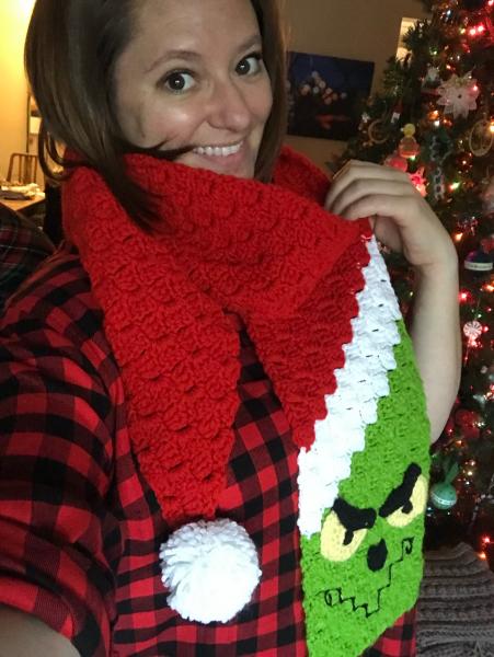 Grinch Scarf picture