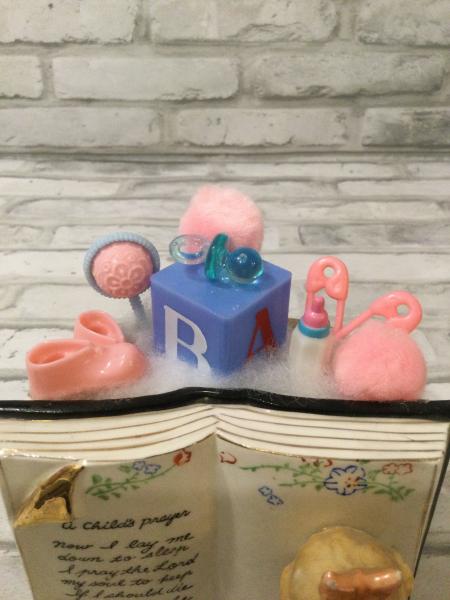Antique baby girl planter with a child’s prayer made by Enesco in Japan picture